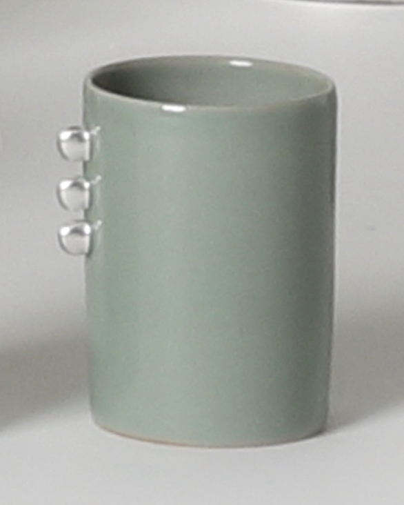 silver painted celadon cylindrical teacup (3dot) - Image 1
