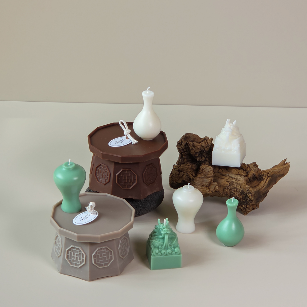 Royal Table Candle - Image 1